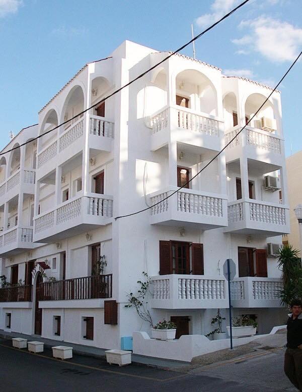 Sea Stone Apartments Kárpatos Exterior foto